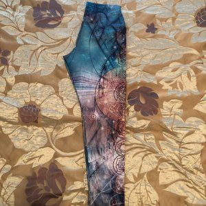 Evolution and Creation Yoga Leggings